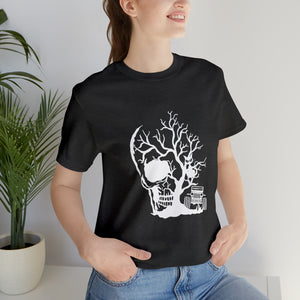 Spooky Skull White Design Halloween T-Shirt