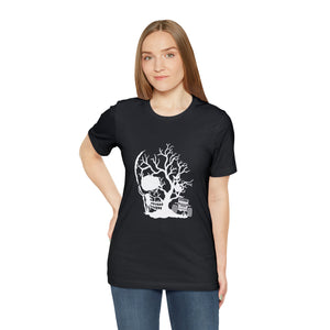 Spooky Skull White Design Halloween T-Shirt